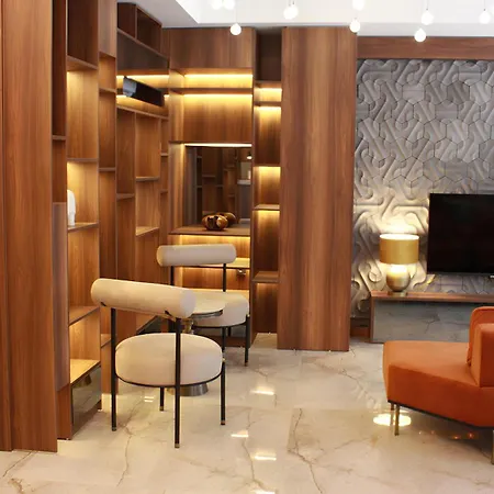 Hotel Roi 2*